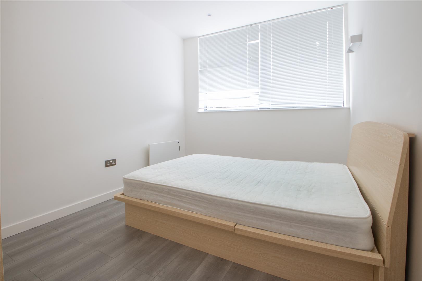 2 Foxhunter Drive, Linford Wood, Milton Keynes
